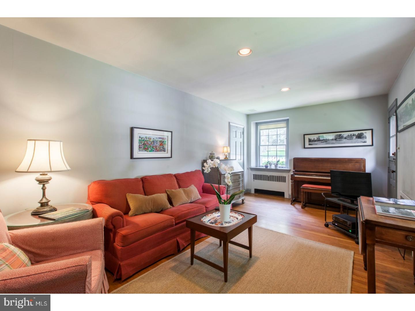 FLOURTOWN - Residential