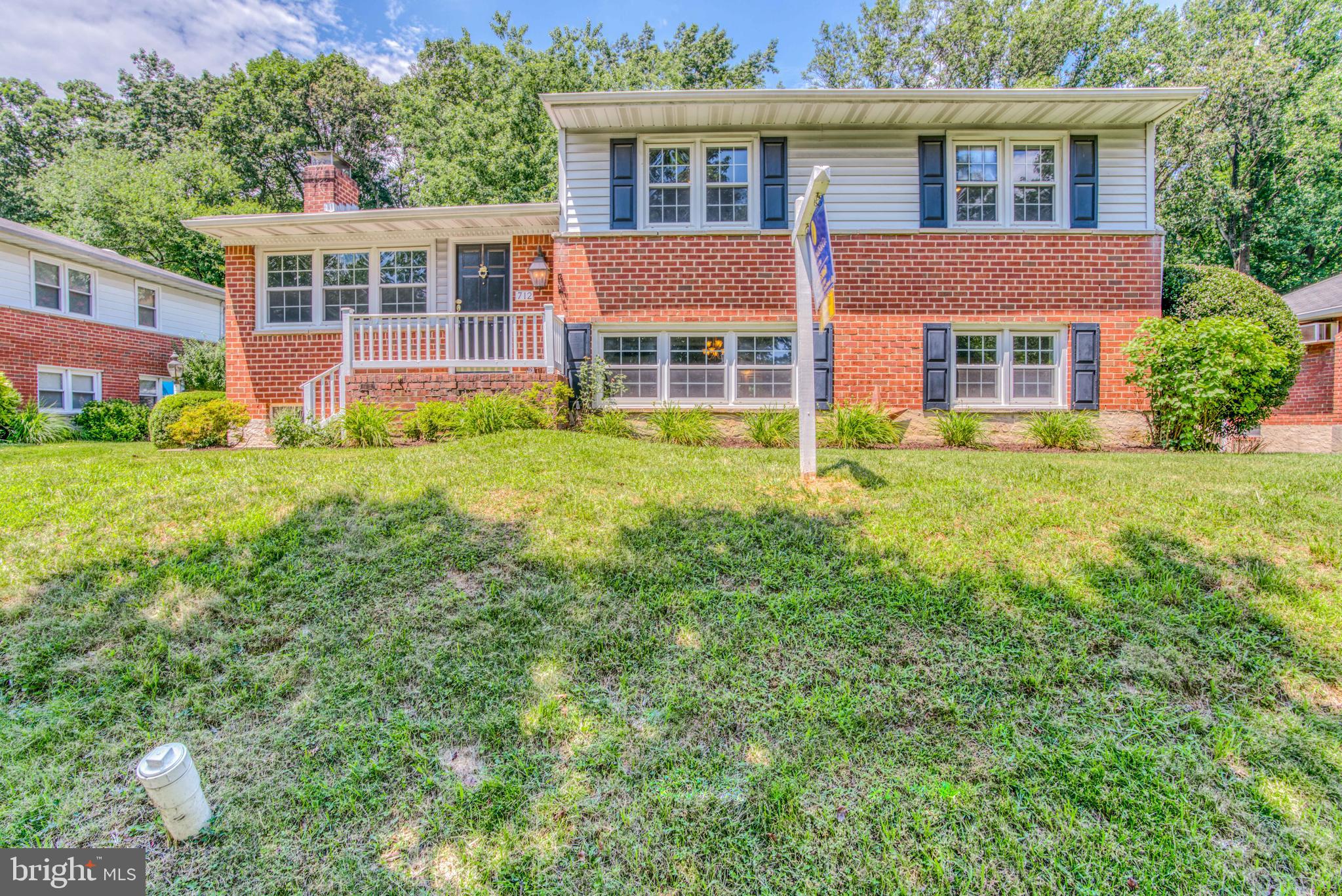 CAMPUS HILLS - Residential