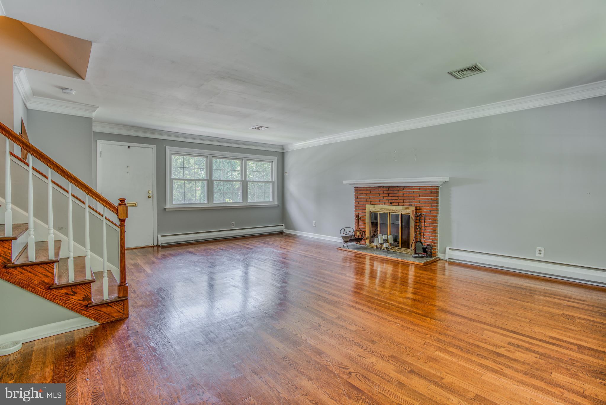 CAMPUS HILLS - Residential