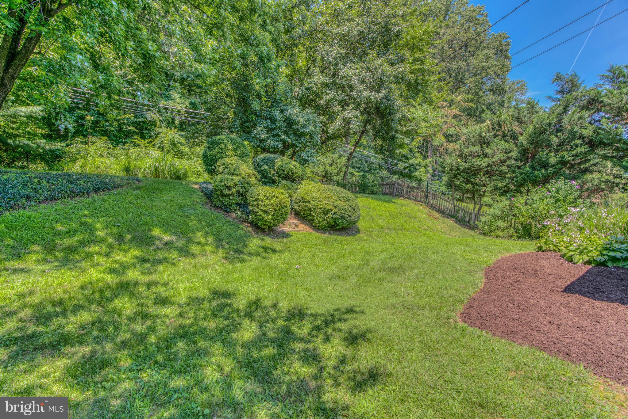 CAMPUS HILLS - Residential