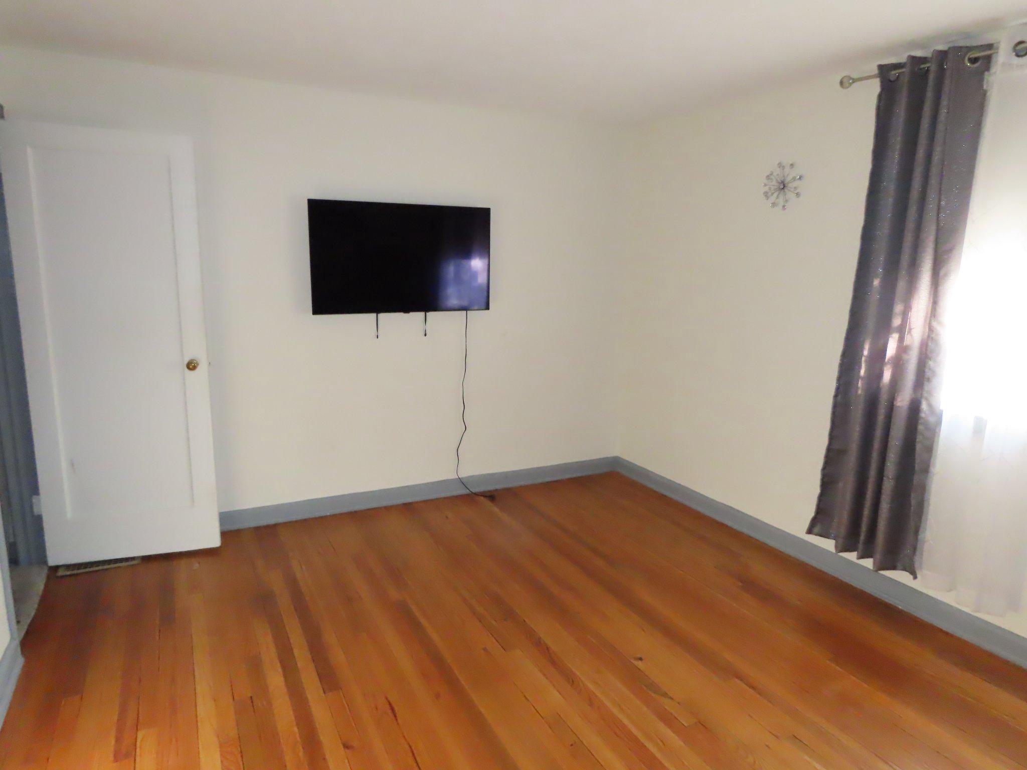 ELSMERE MANOR - Residential