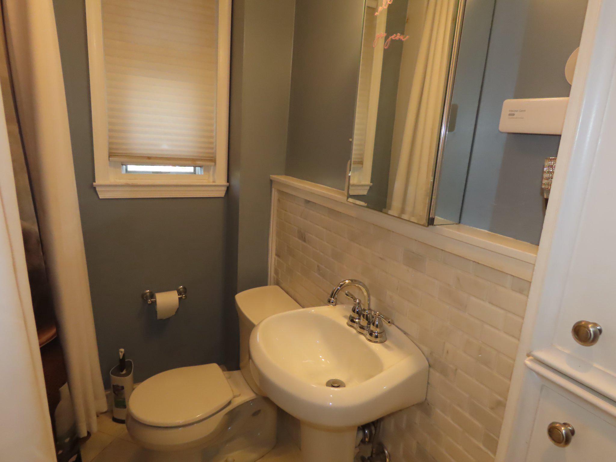 ELSMERE MANOR - Residential