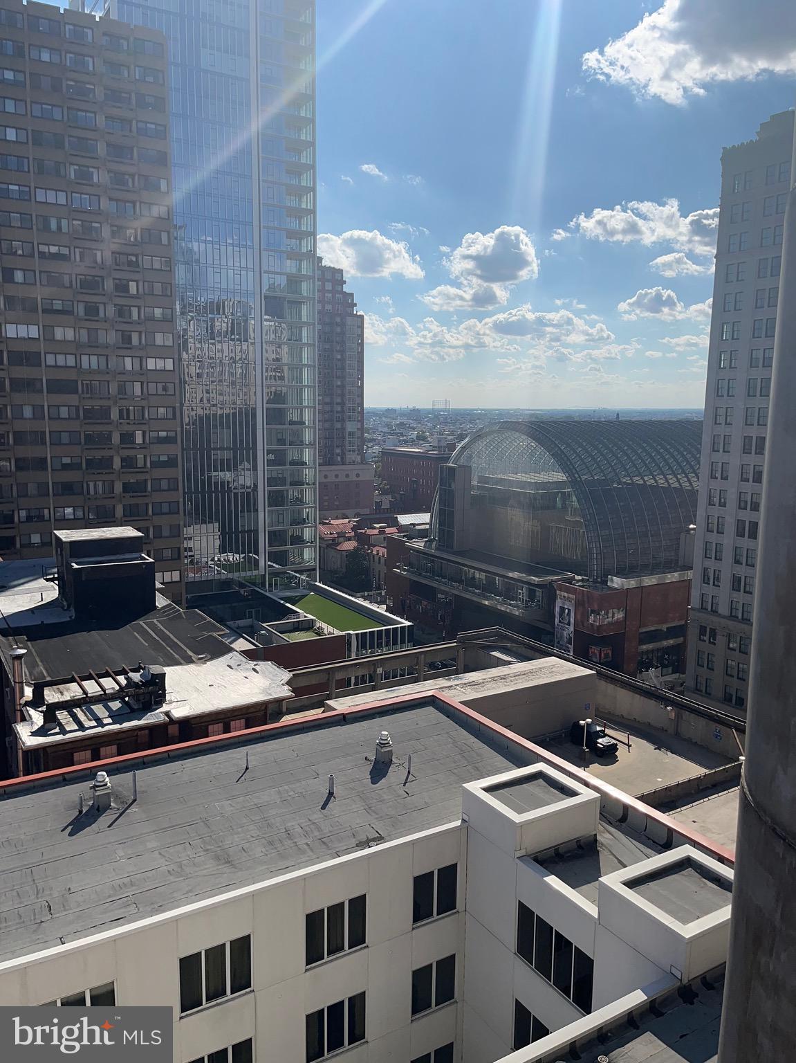 CENTER CITY - Residential