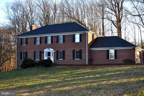 11301 COROBON LANE GREAT FALLS VA 22066