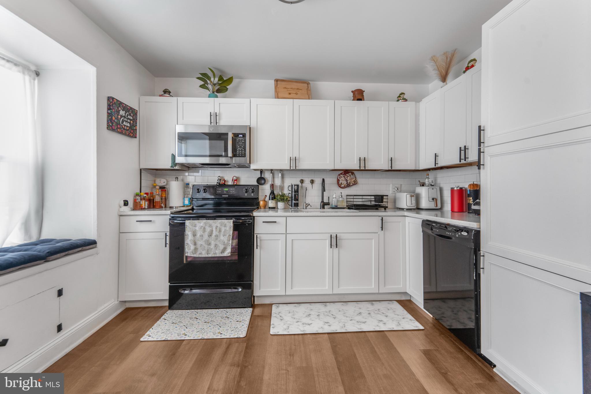 ARBORY CONDO PHASE SIX-R - Residential