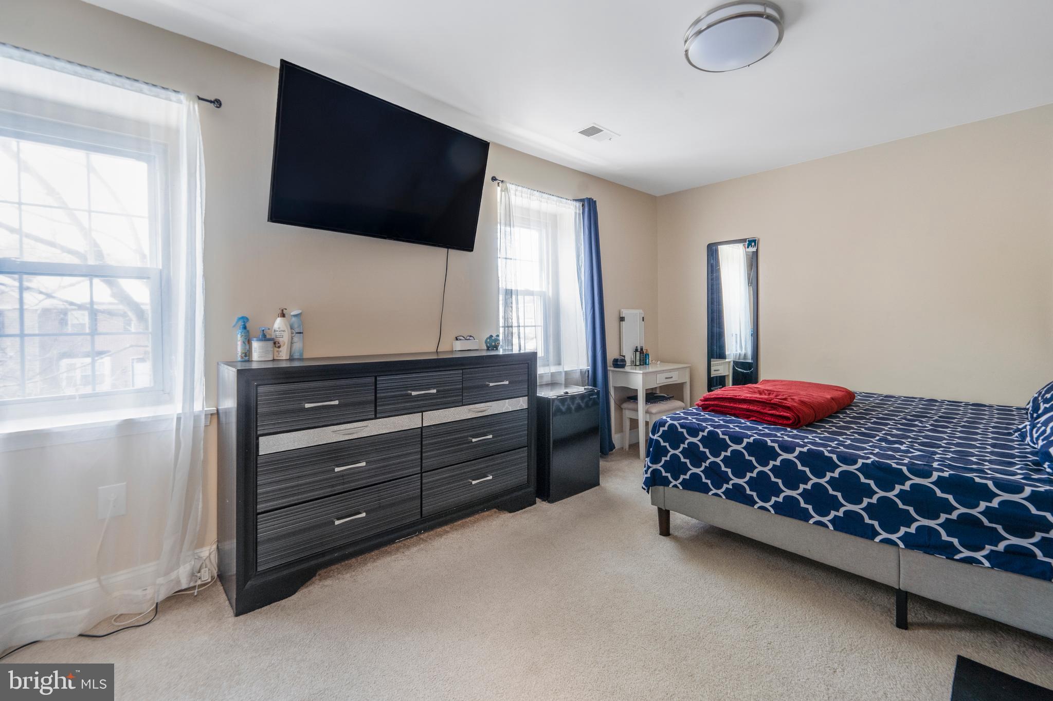 ARBORY CONDO PHASE SIX-R - Residential