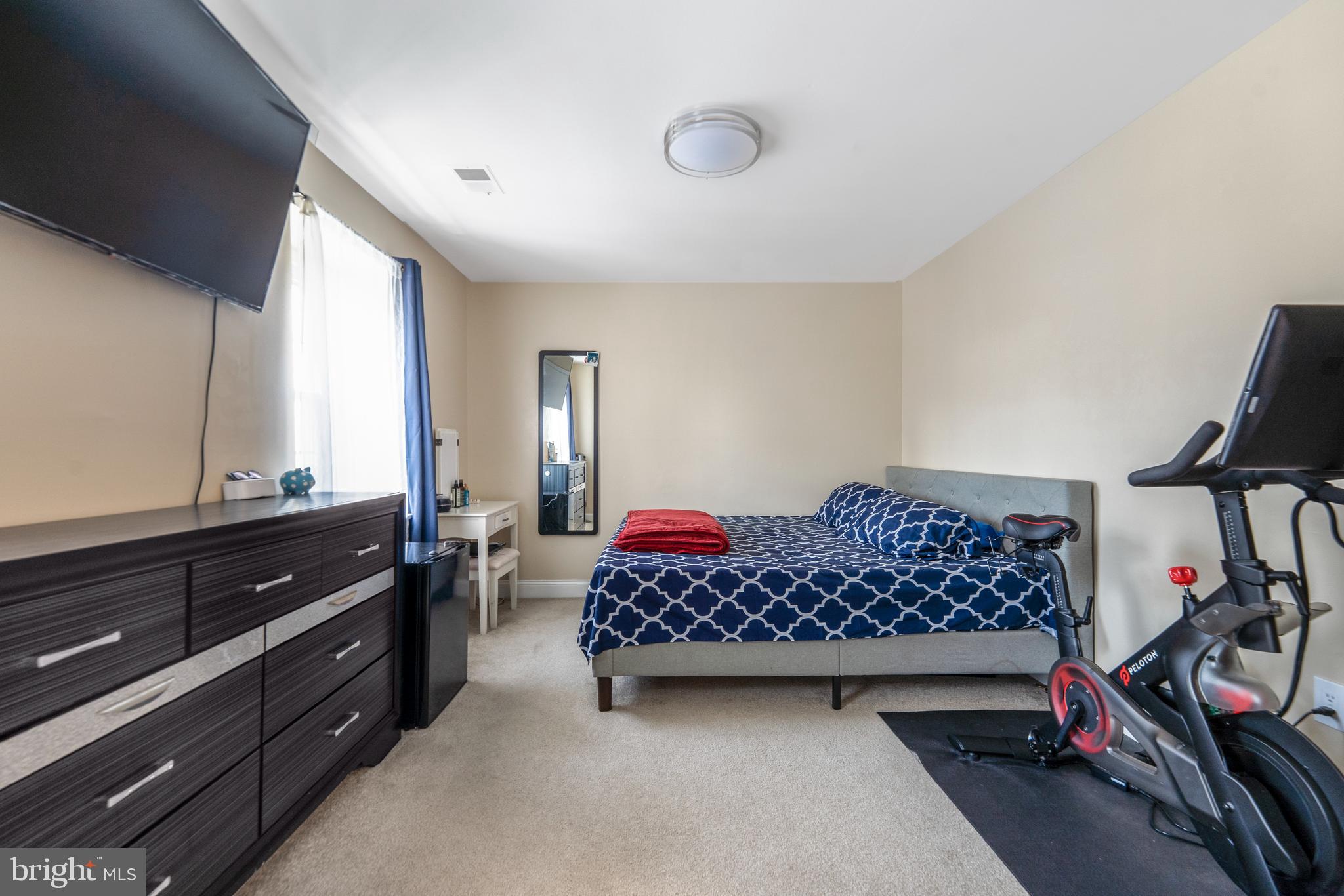 ARBORY CONDO PHASE SIX-R - Residential