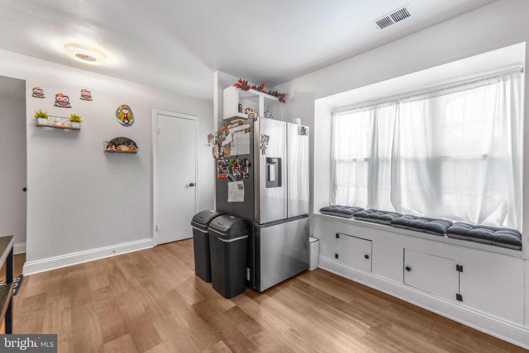 ARBORY CONDO PHASE SIX-R - Residential