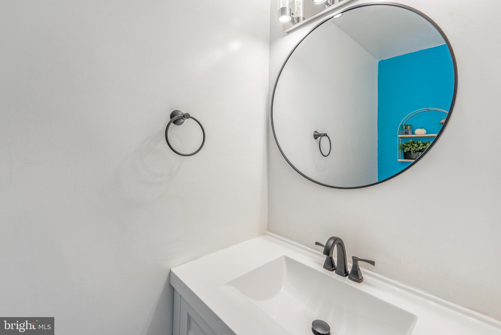 ARBORY CONDO PHASE SIX-R - Residential