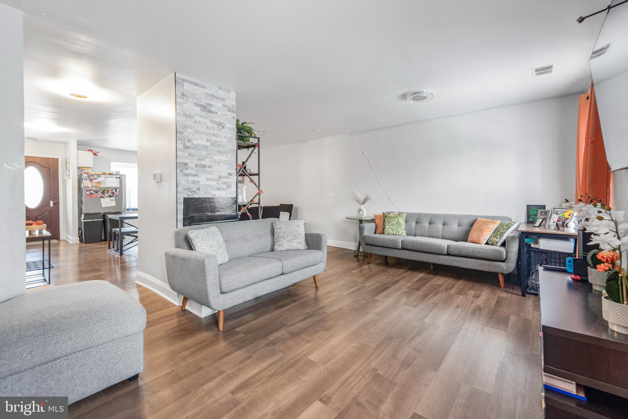 ARBORY CONDO PHASE SIX-R - Residential