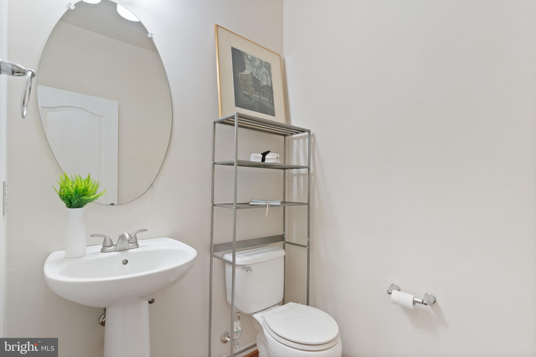 ST. CHARLES SINGLES - Residential