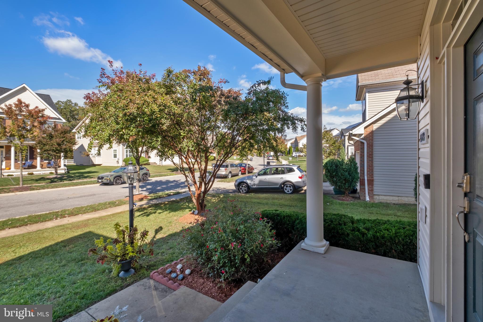 ST. CHARLES SINGLES - Residential