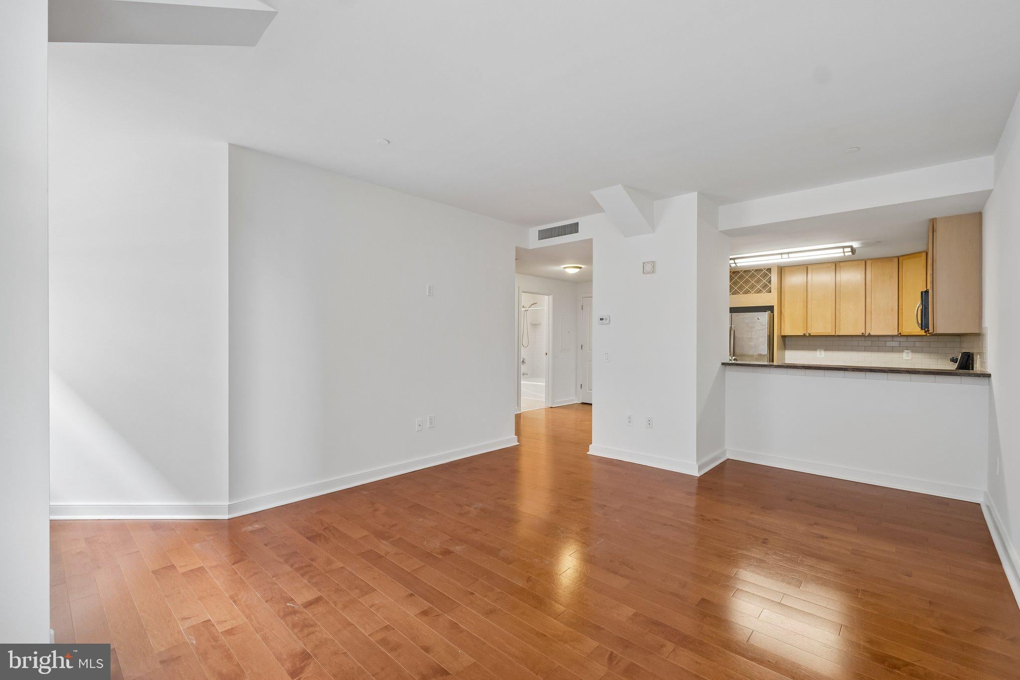 111 S 15TH STREET 1512