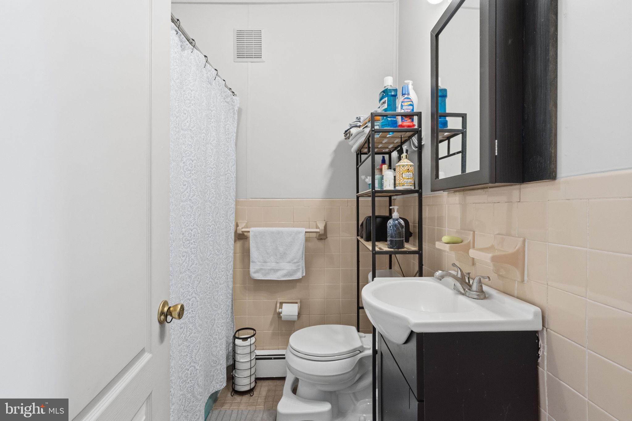 HORSHAM MEADOWS - Residential