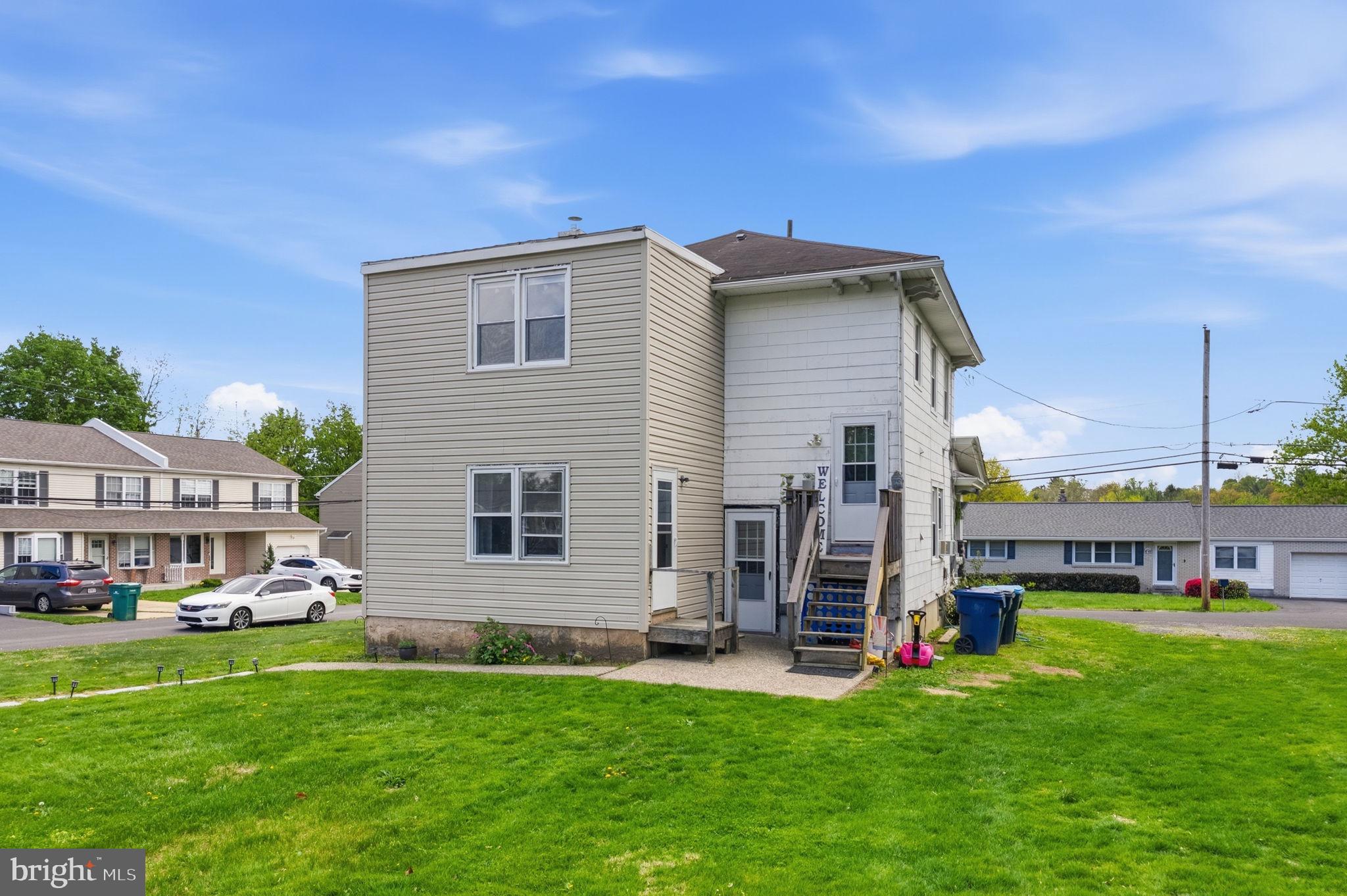 HORSHAM MEADOWS - Residential