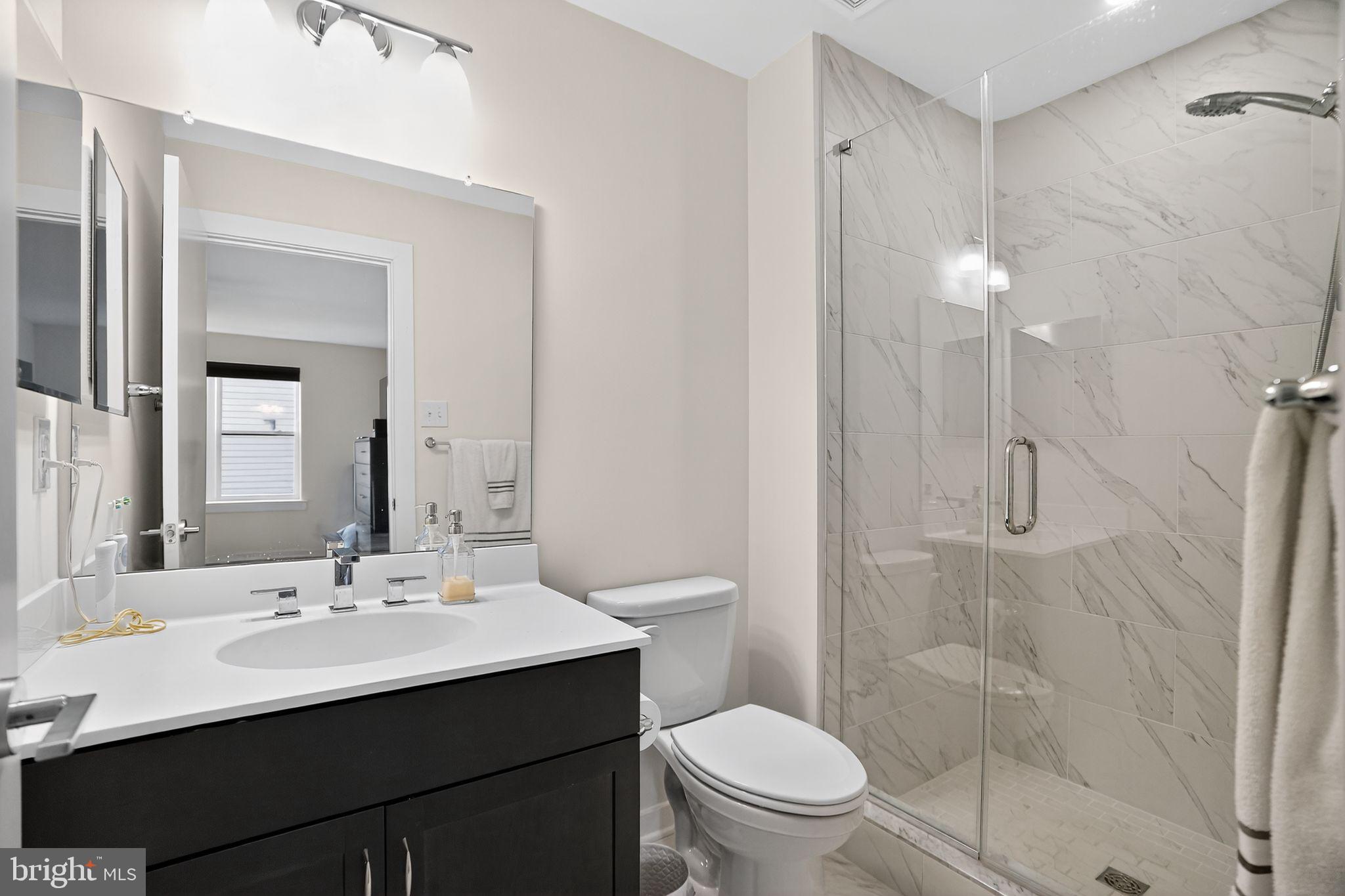 RIVER PLACE - Residential