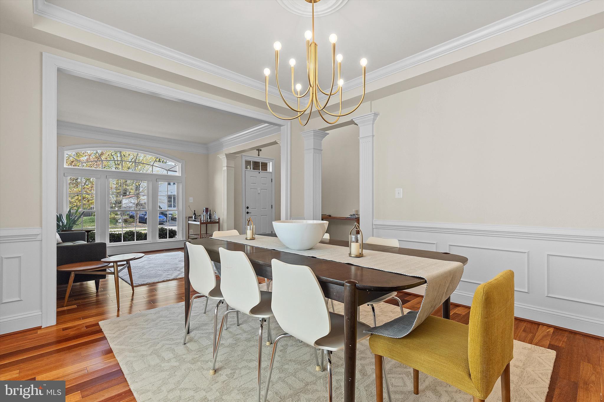 BURGUNDY WOODS - Residential