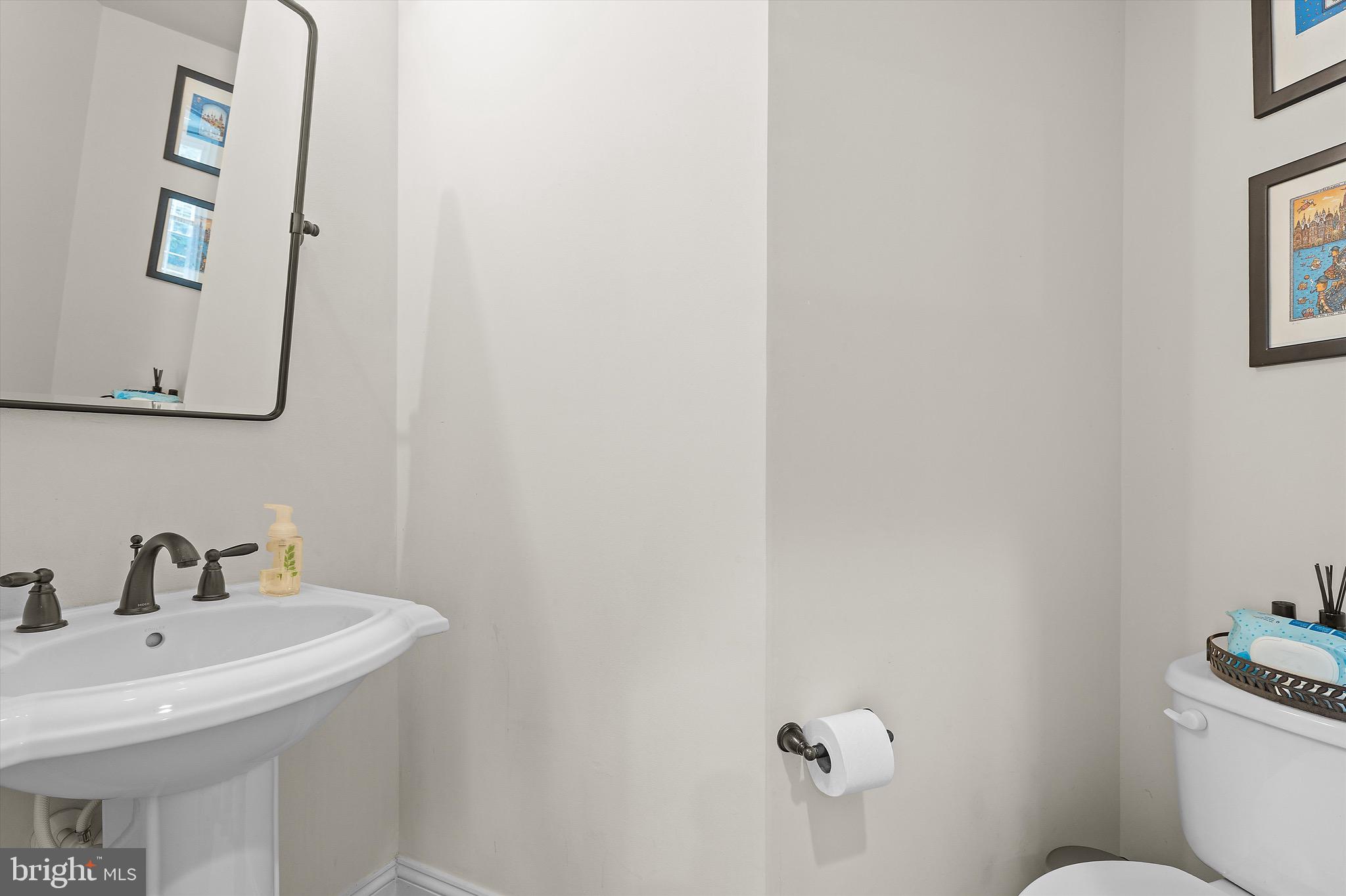 BURGUNDY WOODS - Residential