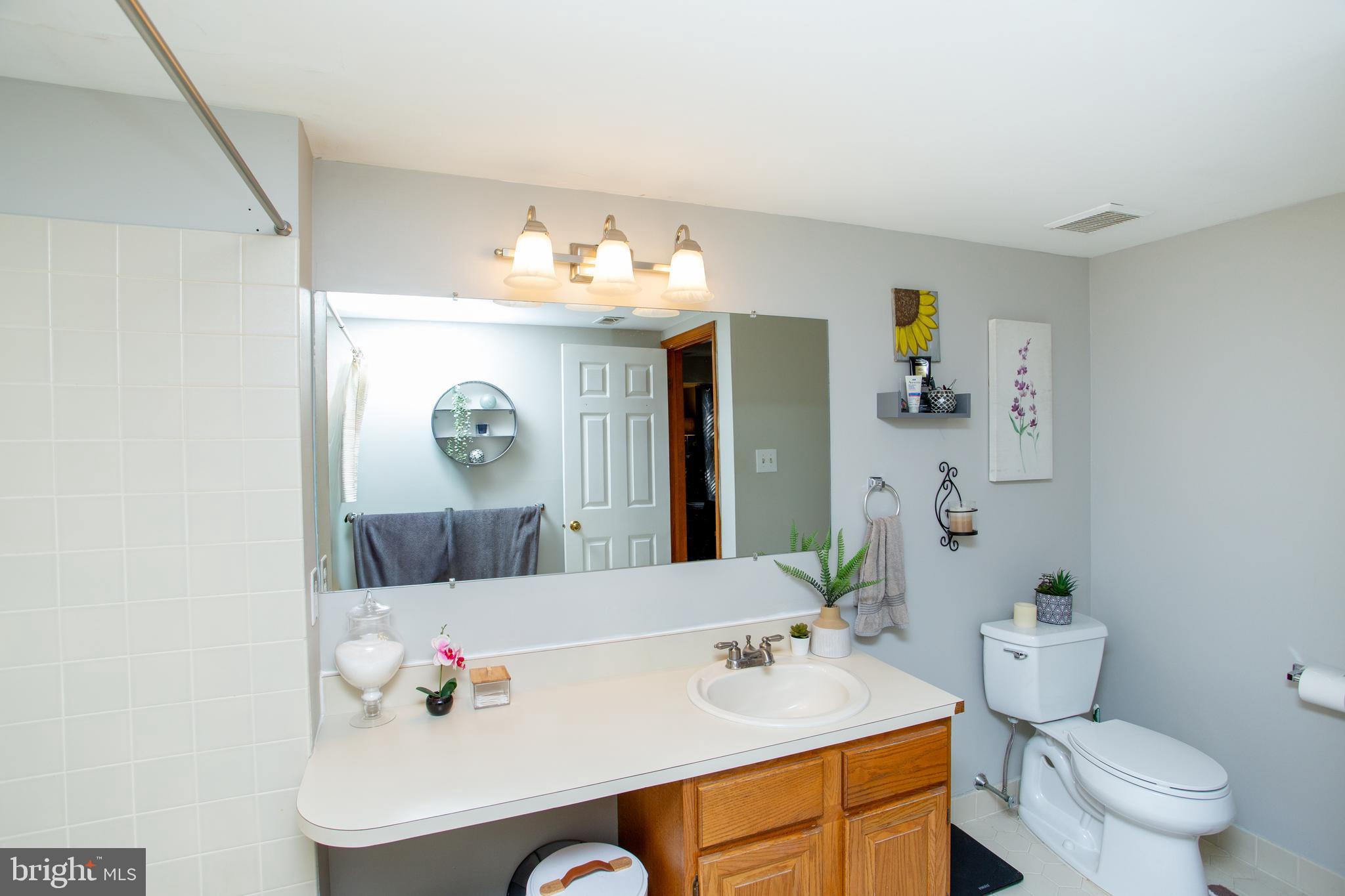 HAMPTON GREENS - Residential