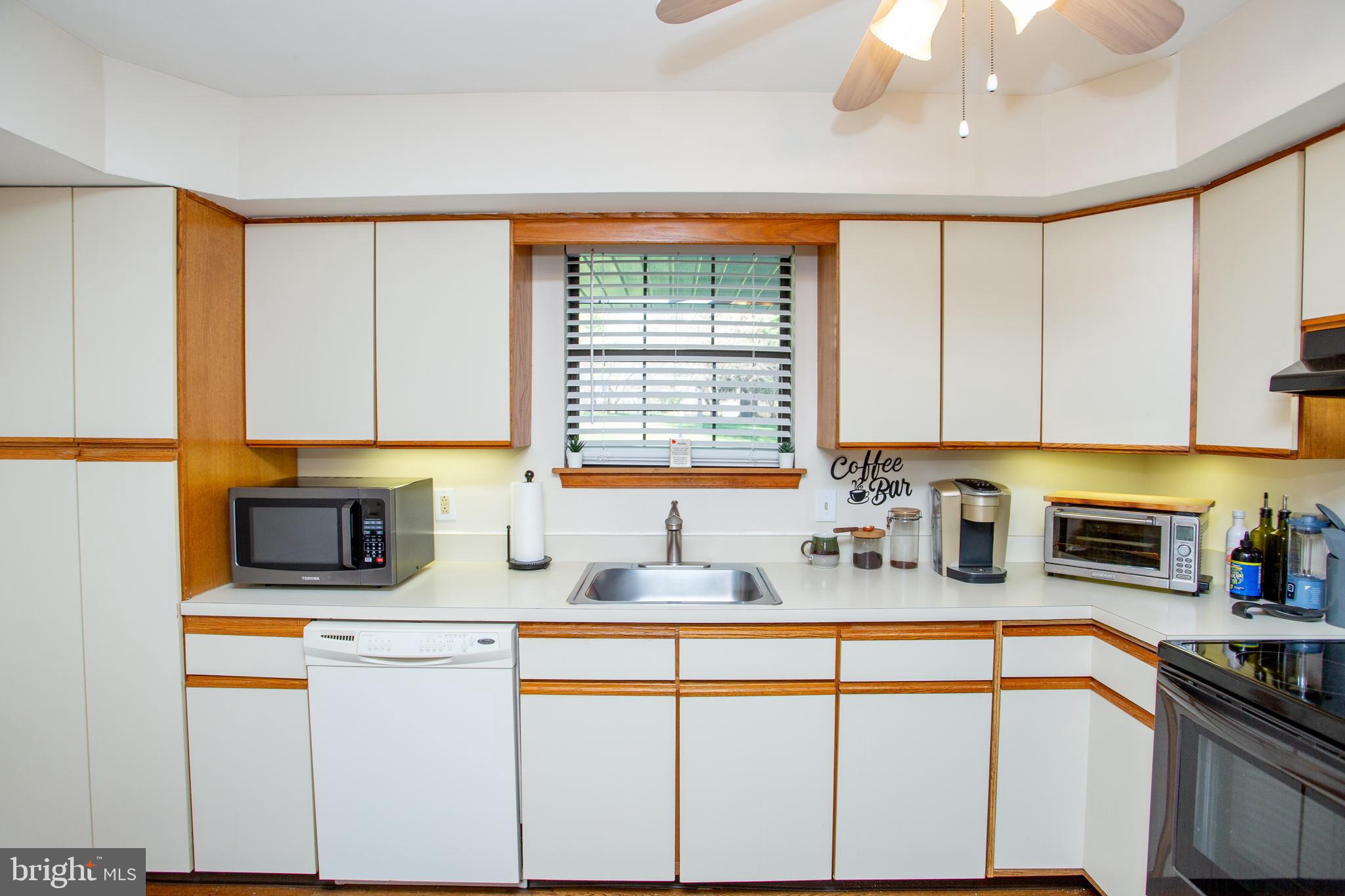 HAMPTON GREENS - Residential