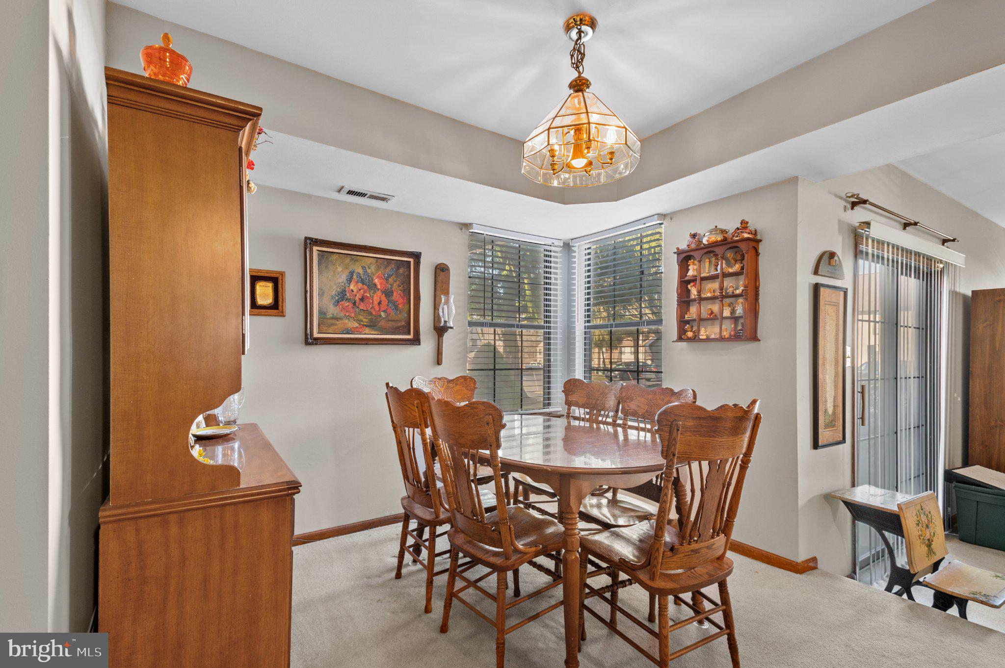 HAMPTON GREENS - Residential