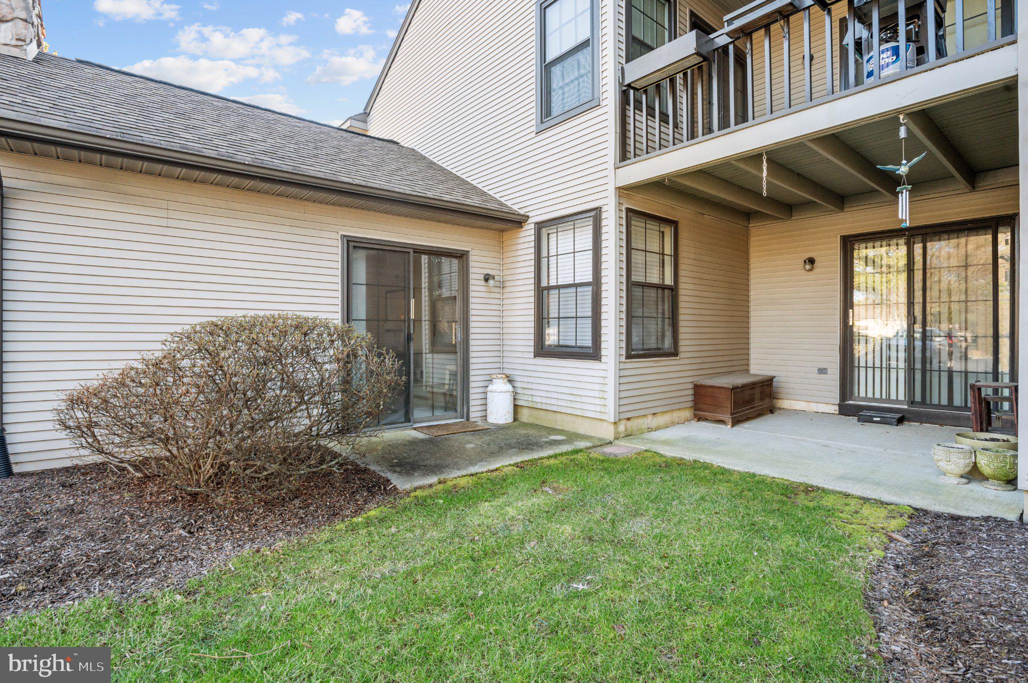 HAMPTON GREENS - Residential