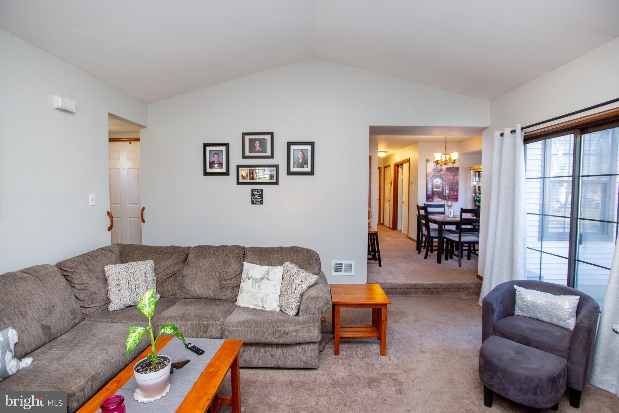 HAMPTON GREENS - Residential