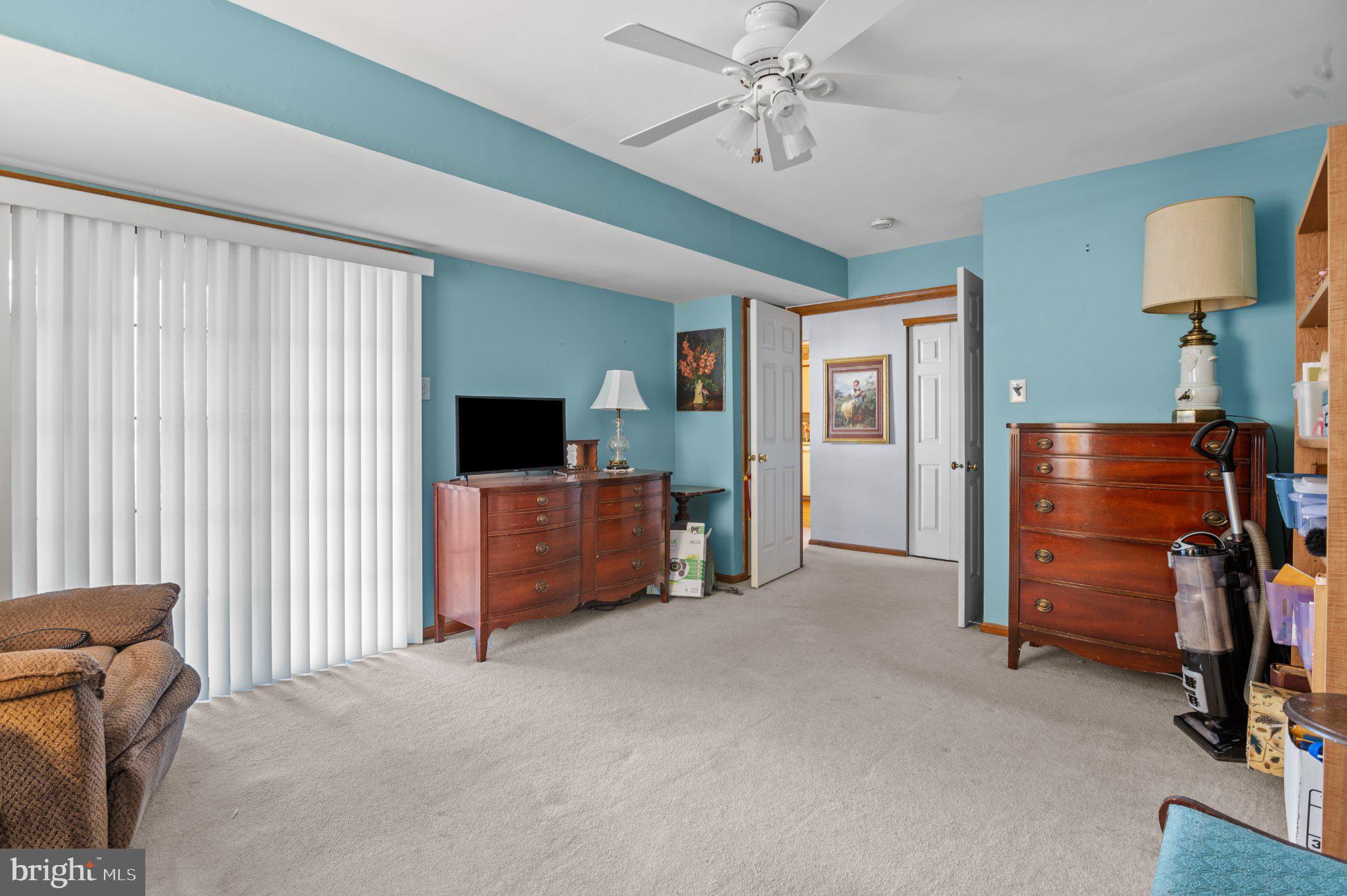 HAMPTON GREENS - Residential