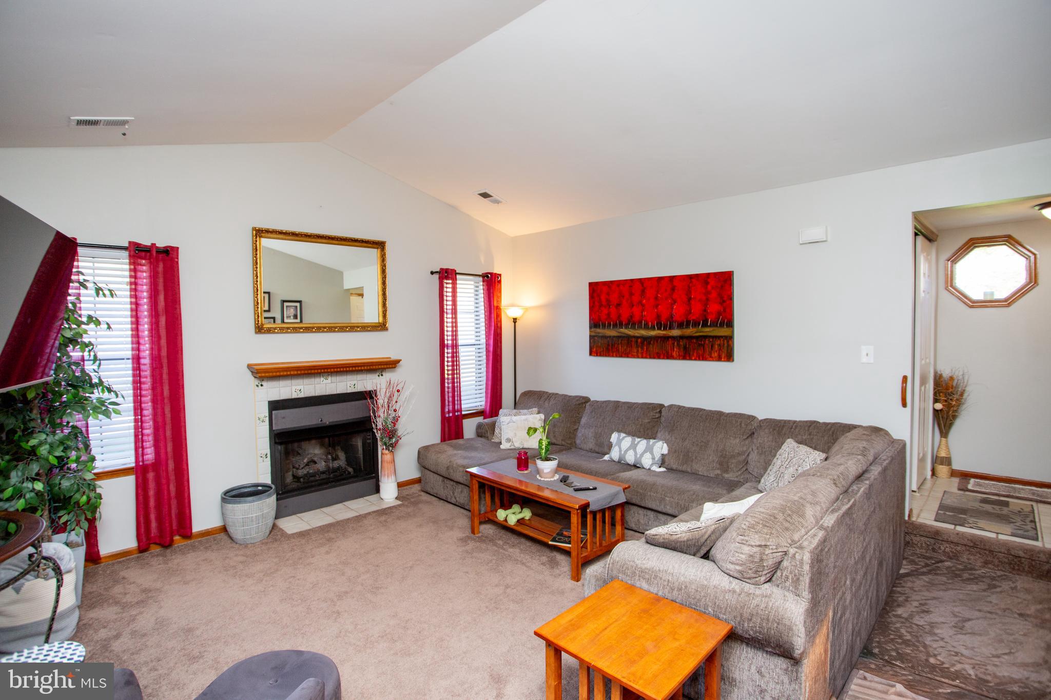 HAMPTON GREENS - Residential