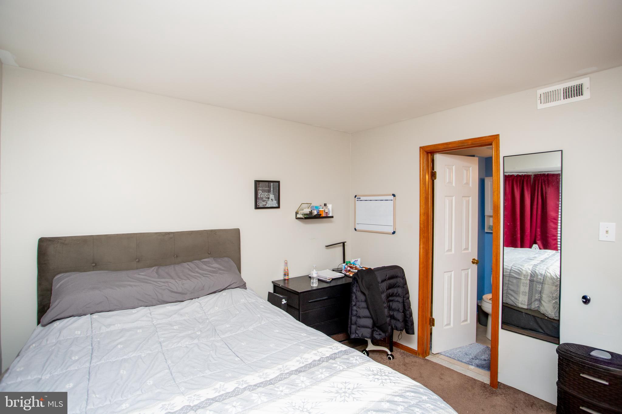 HAMPTON GREENS - Residential