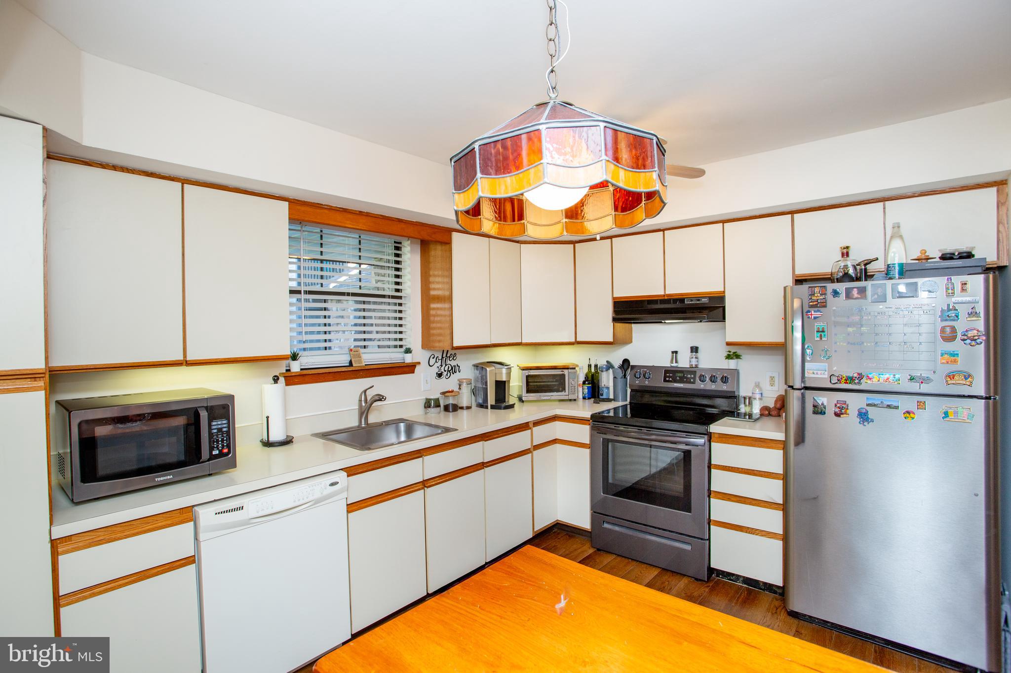 HAMPTON GREENS - Residential