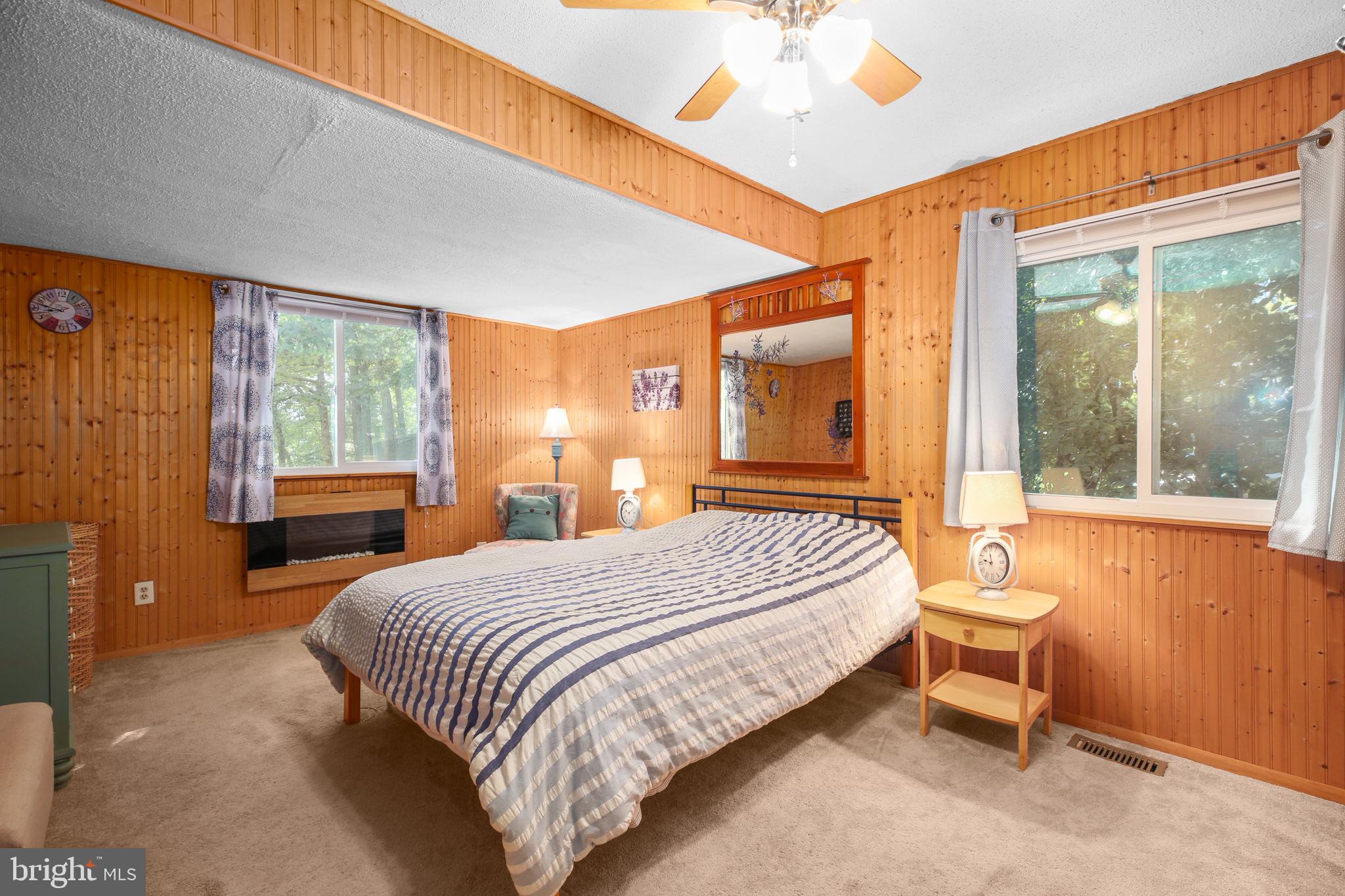 LAKE ARROWHEAD - Residential