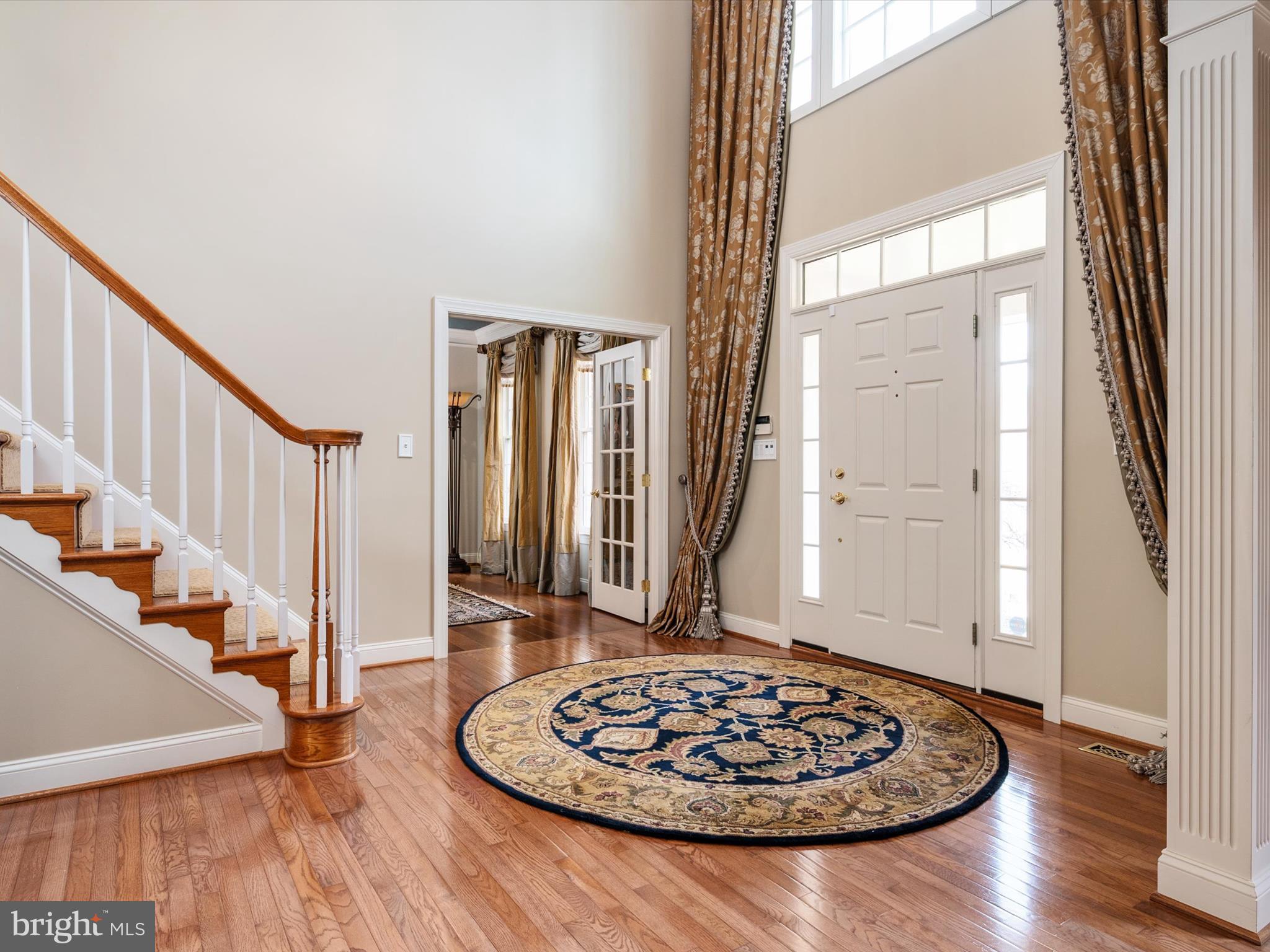 SOUTH RIVER COLONY - Residential