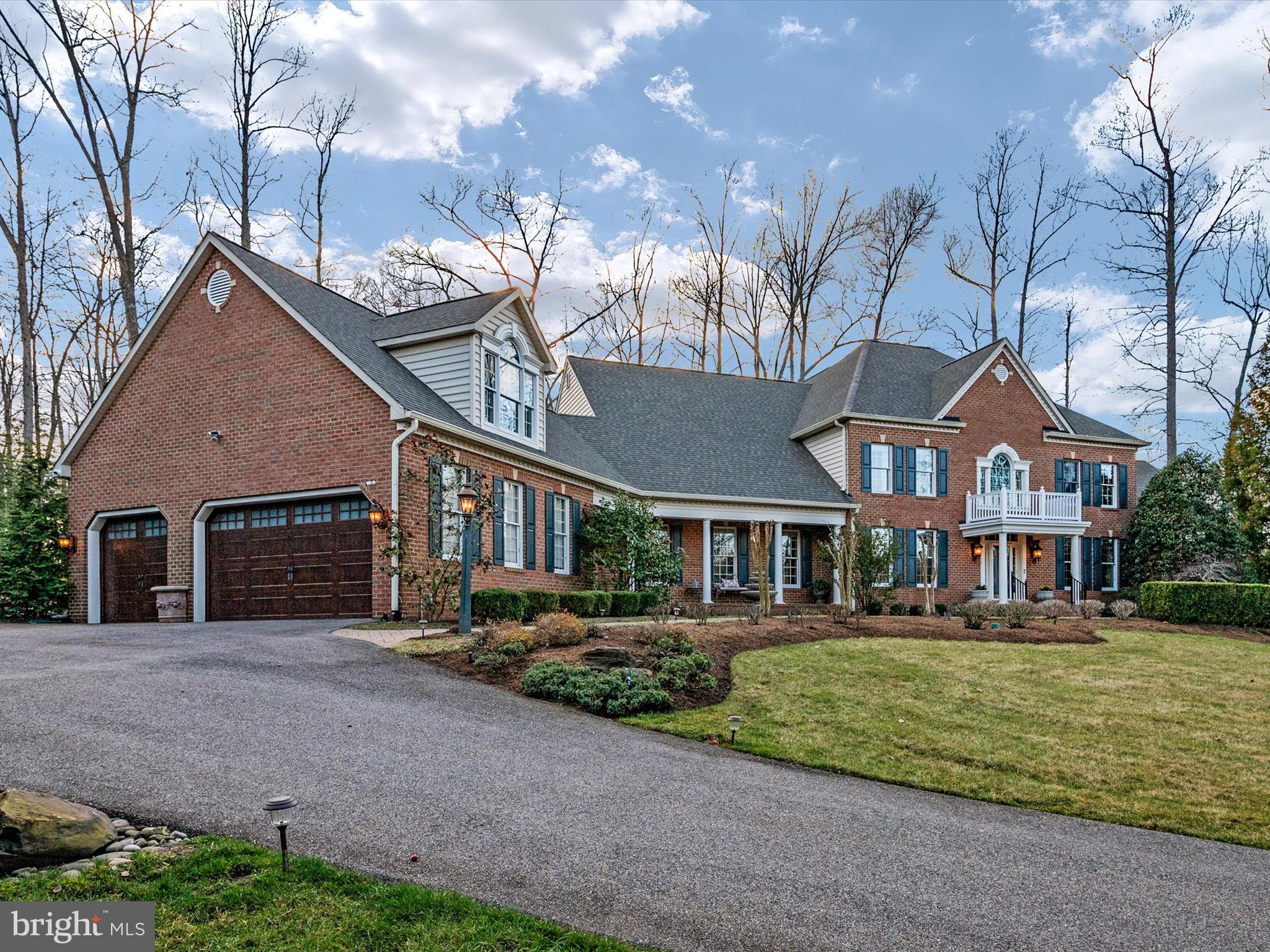 SOUTH RIVER COLONY - Residential