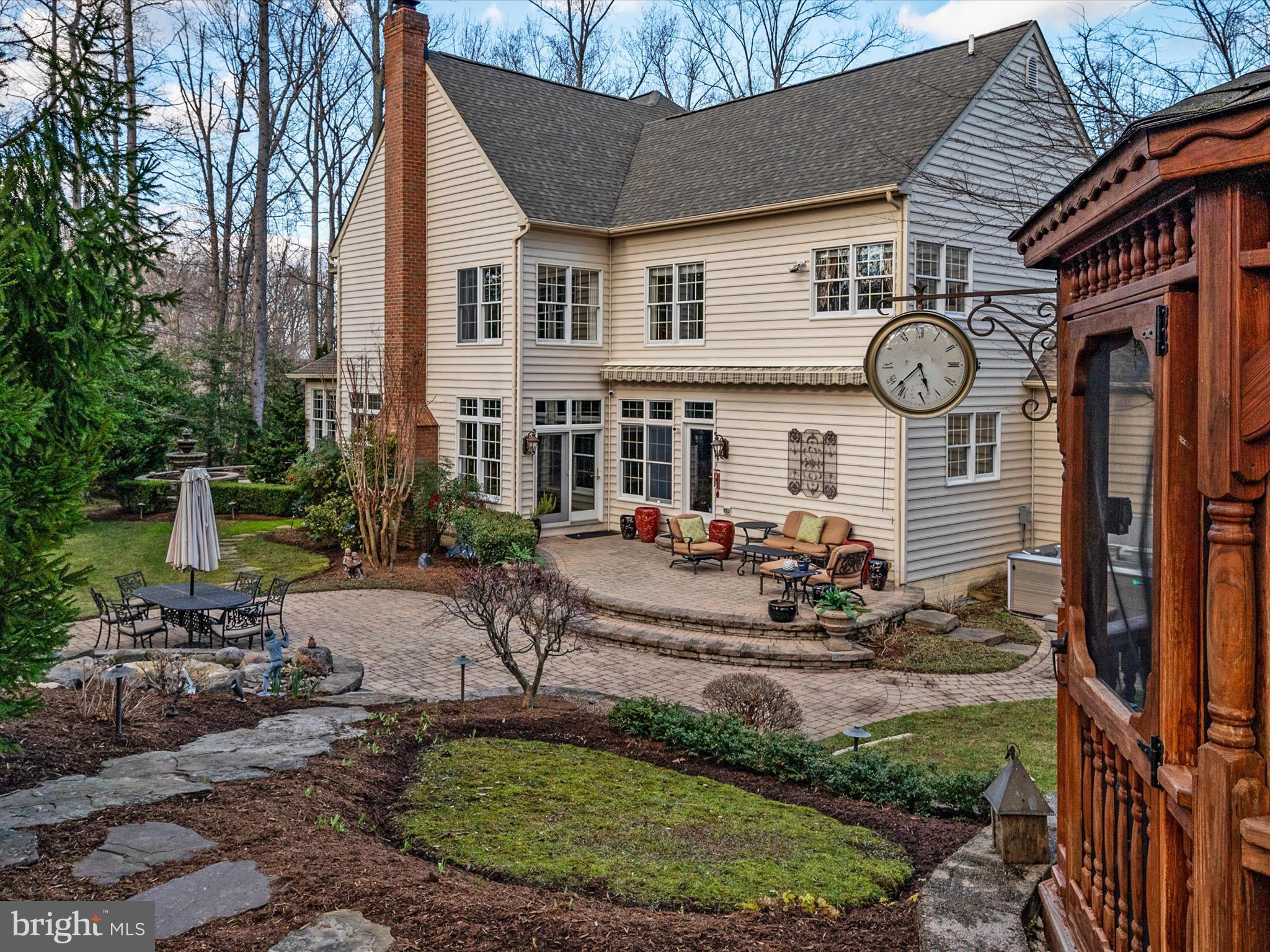 SOUTH RIVER COLONY - Residential