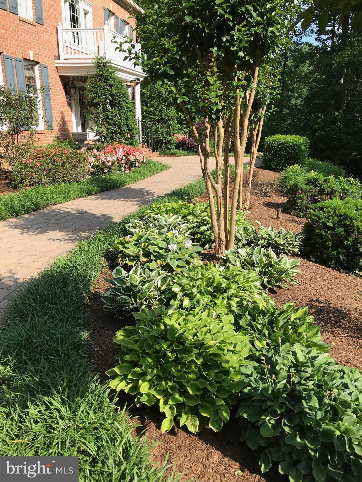 SOUTH RIVER COLONY - Residential