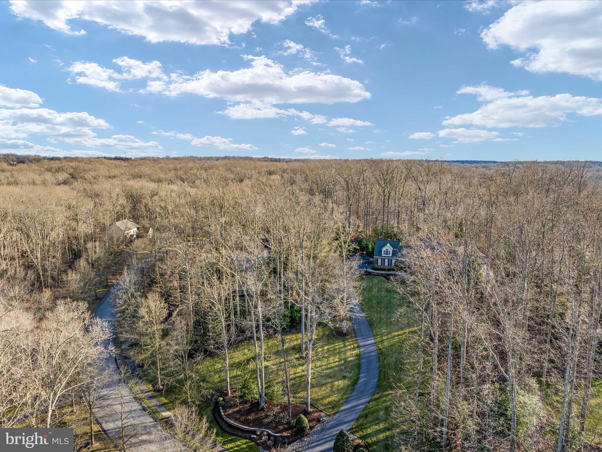 SOUTH RIVER COLONY - Residential