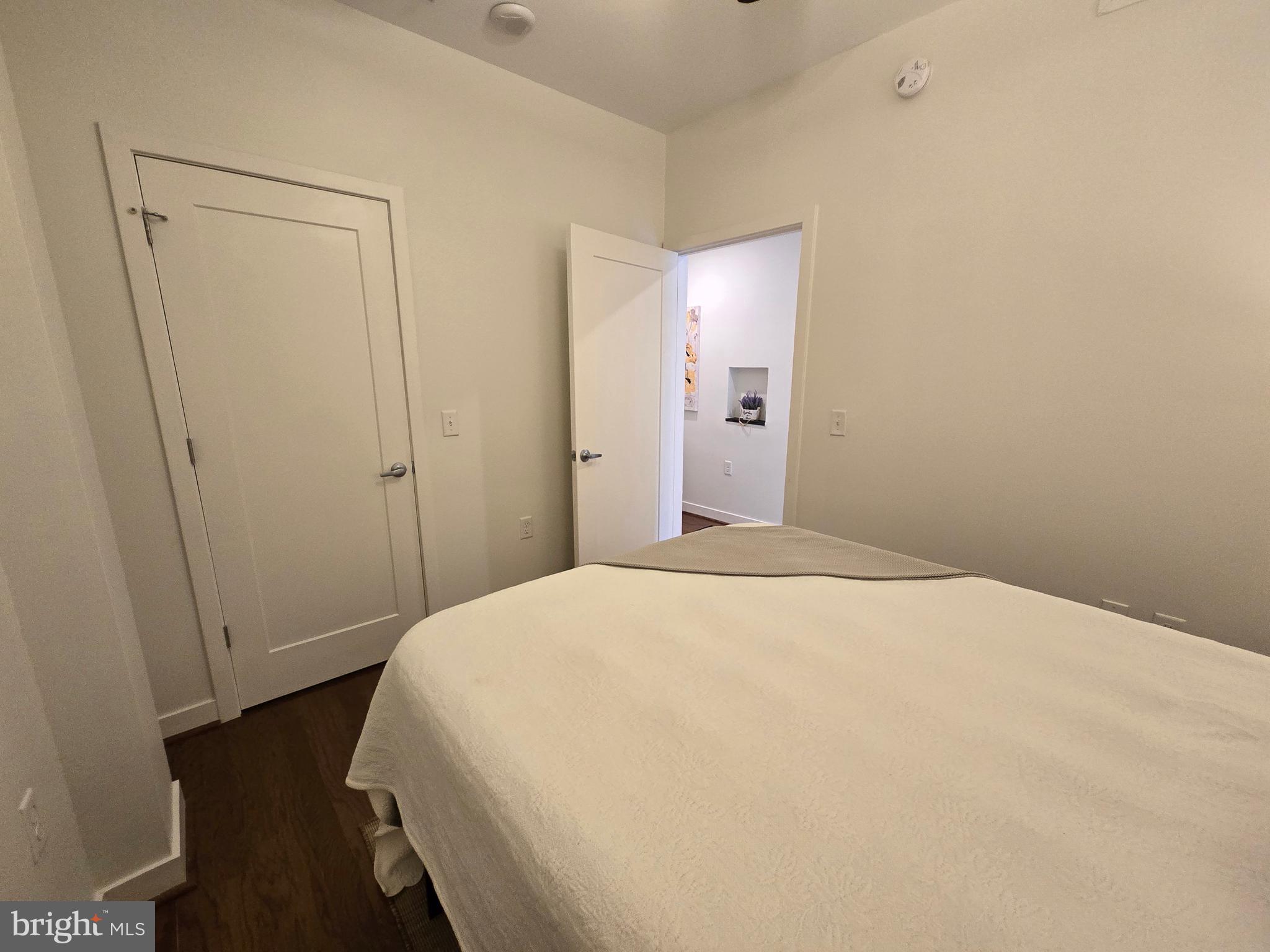 DOWNTOWN SILVER SPRING - Residential Lease