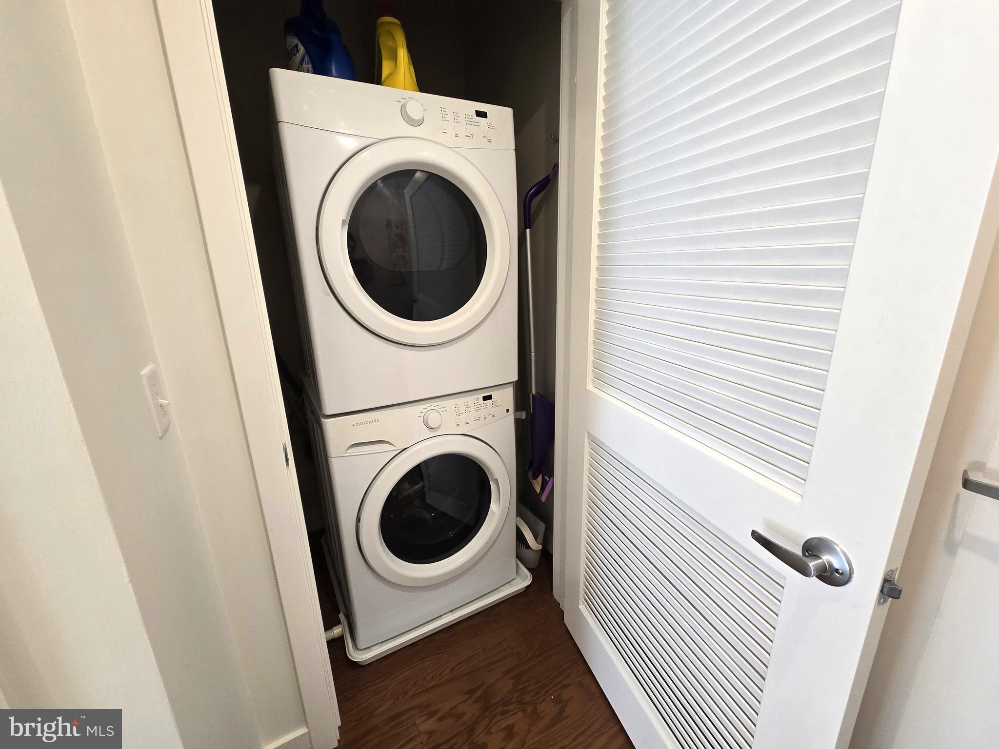 DOWNTOWN SILVER SPRING - Residential Lease