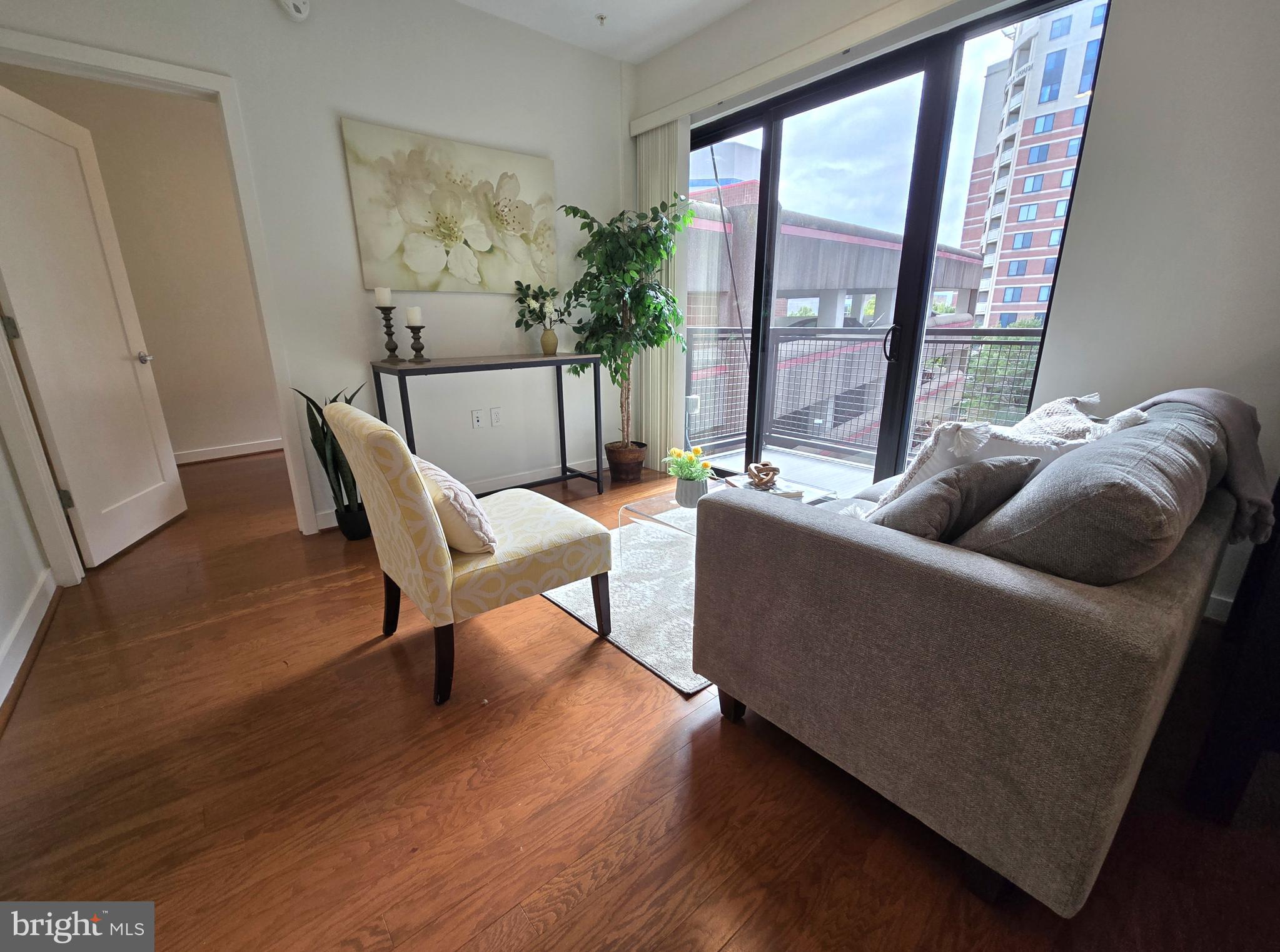 DOWNTOWN SILVER SPRING - Residential Lease