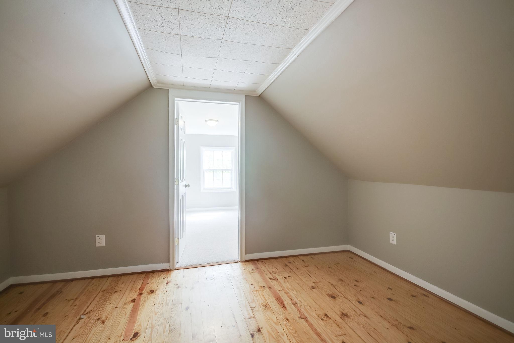 MANASSAS PARK - Residential