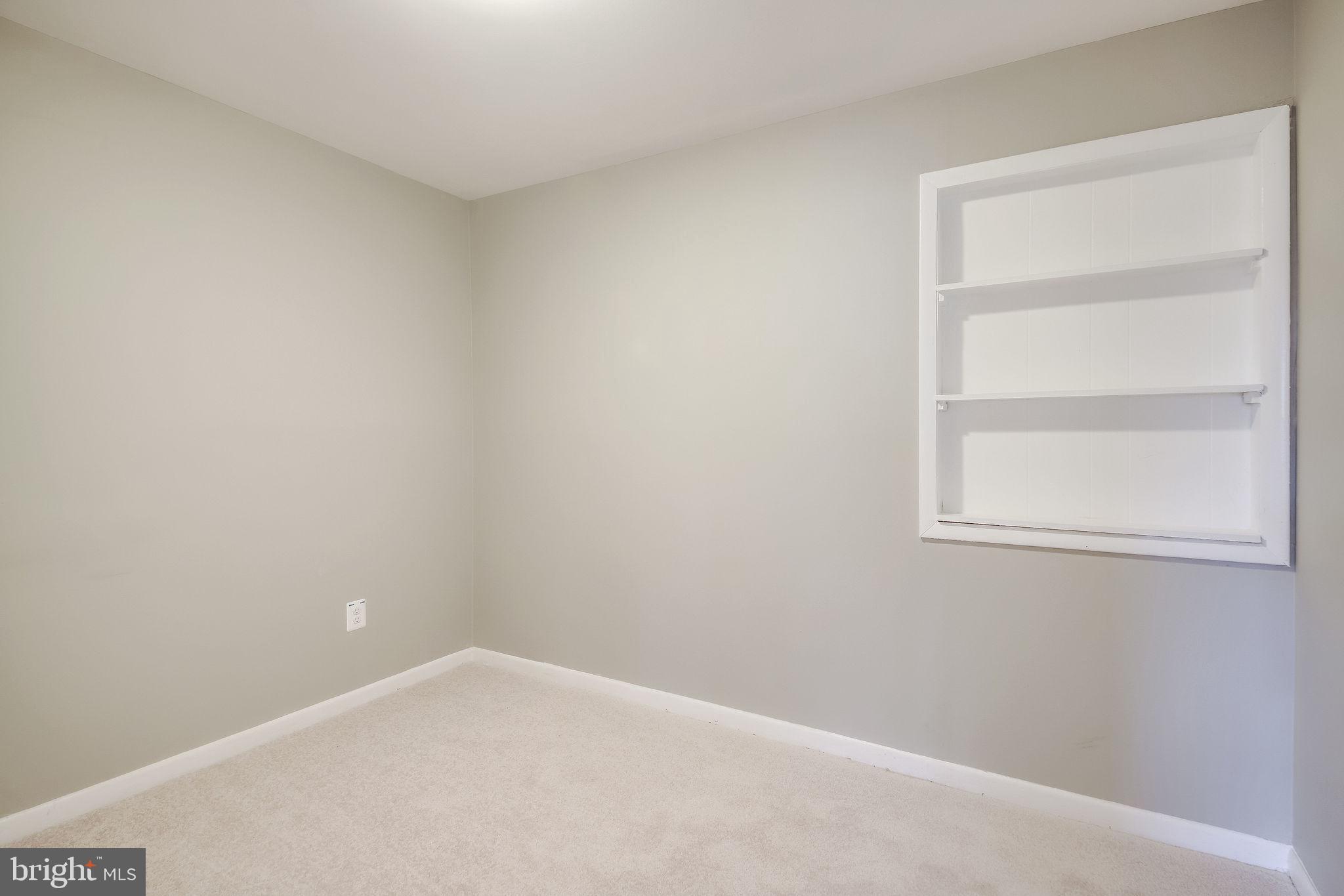 MANASSAS PARK - Residential