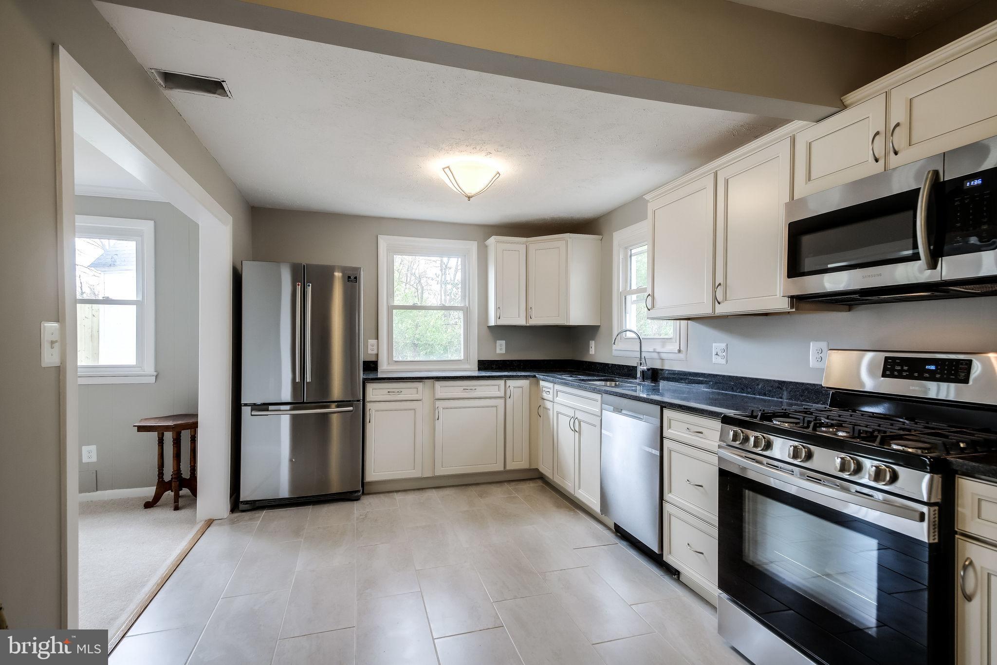 MANASSAS PARK - Residential