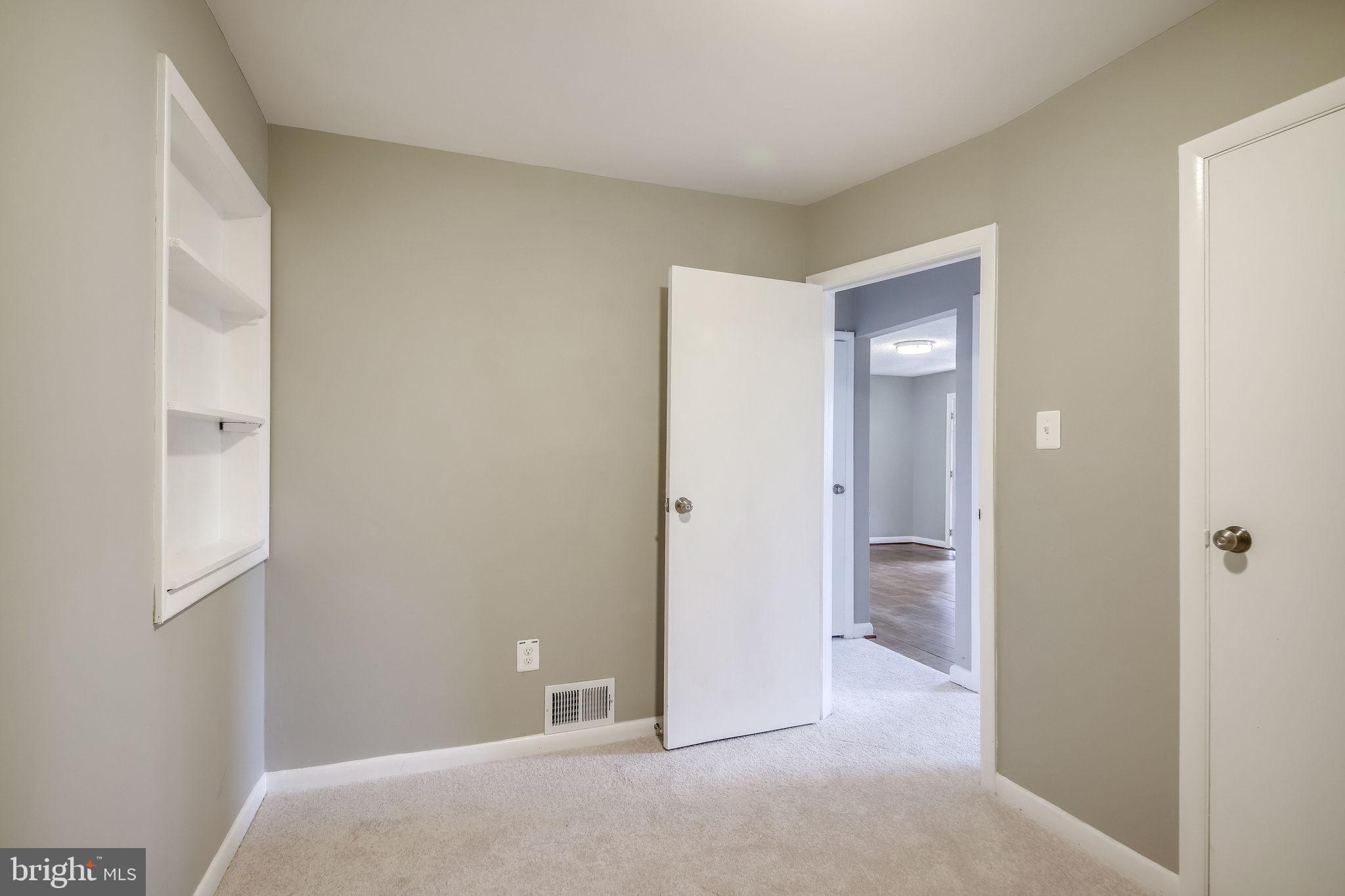 MANASSAS PARK - Residential