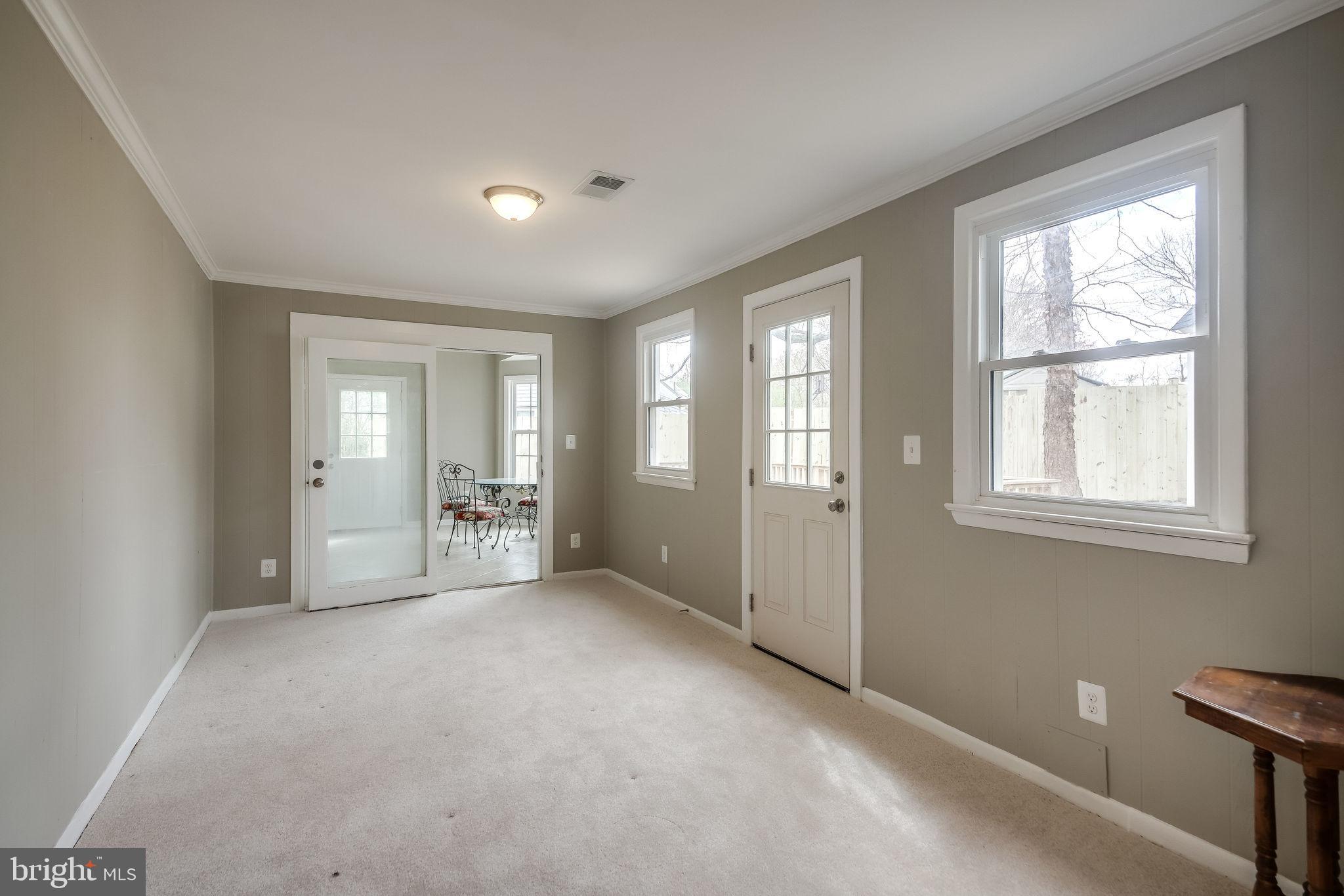 MANASSAS PARK - Residential