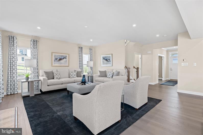 CHURCH HILL HUNT - Residential