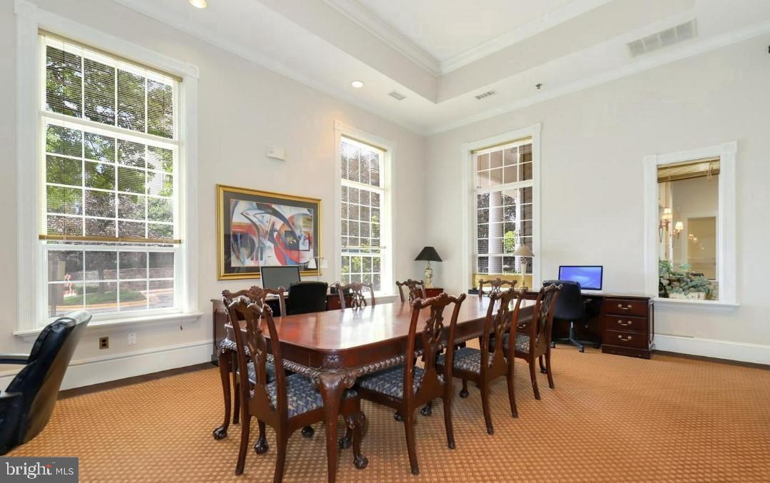 GATES OF MCLEAN - Residential