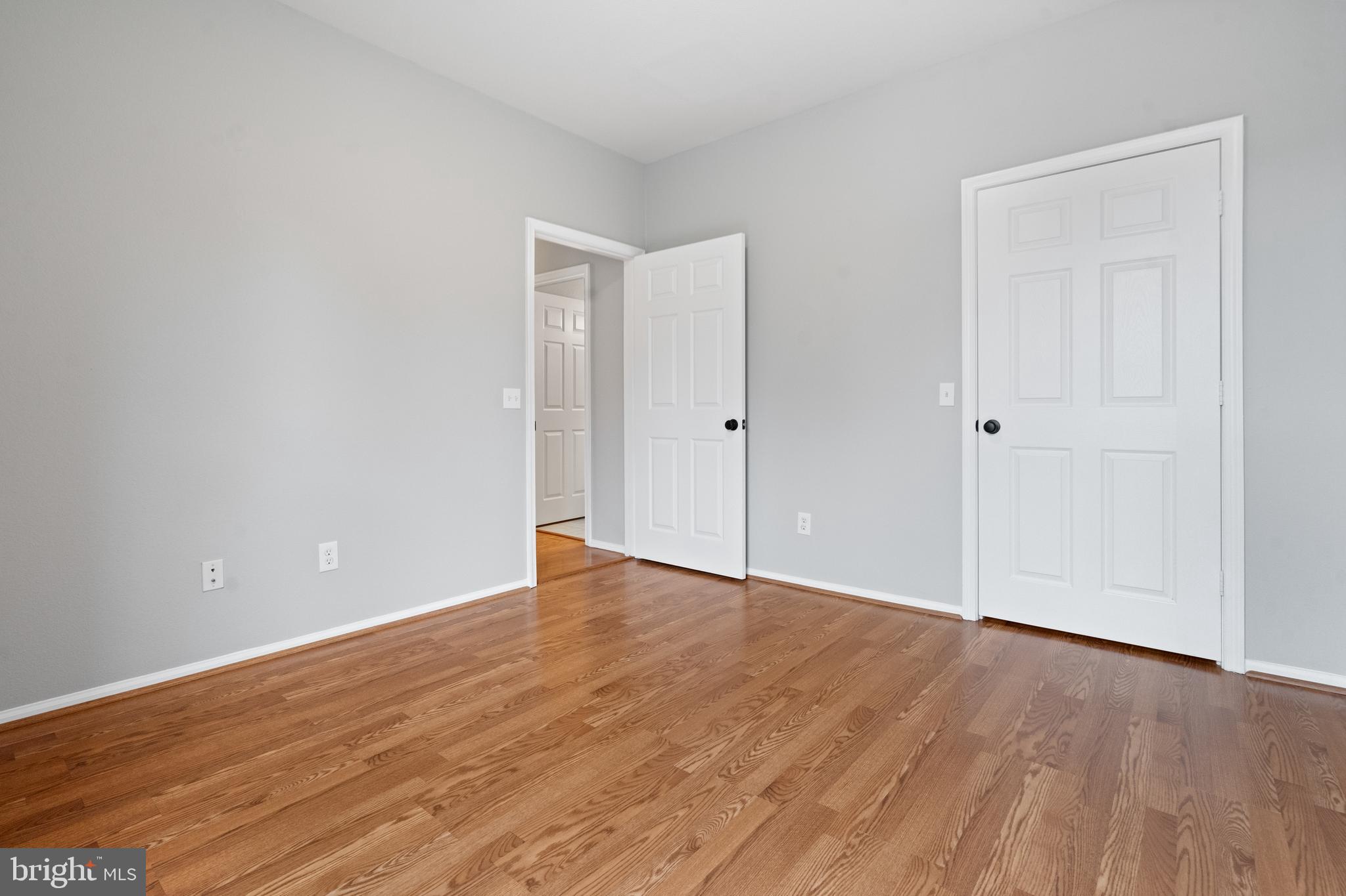 GATES OF MCLEAN - Residential