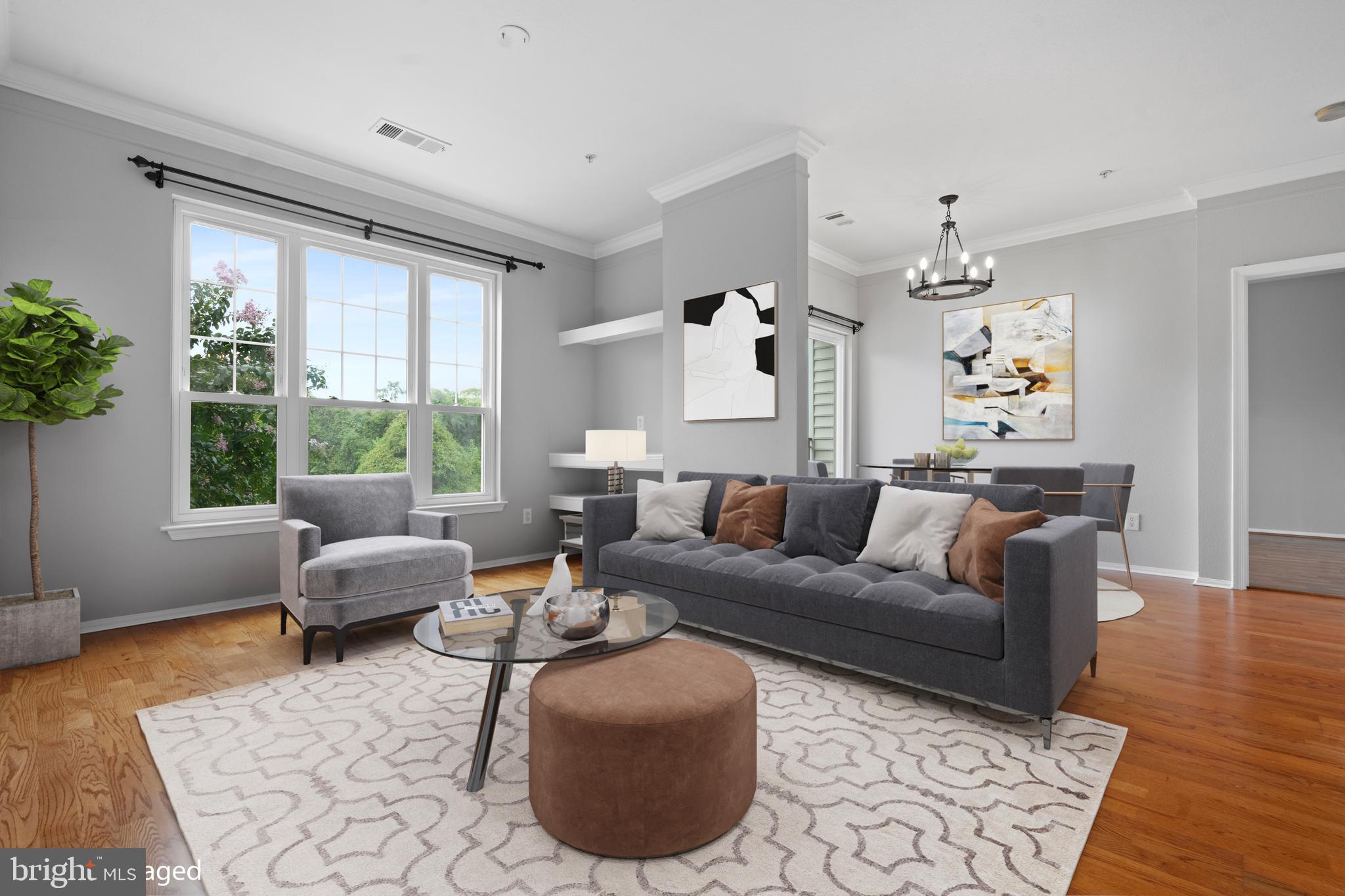 GATES OF MCLEAN - Residential