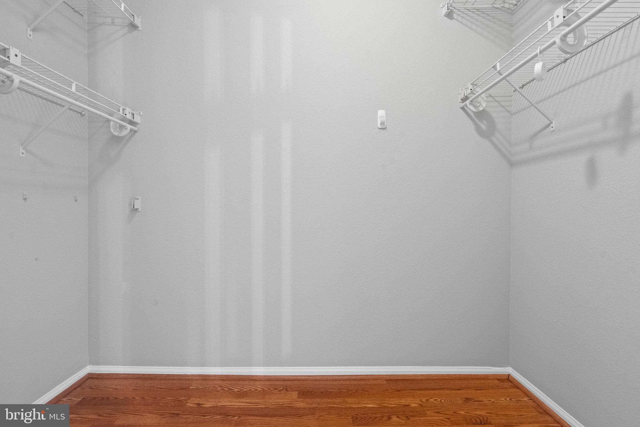 GATES OF MCLEAN - Residential